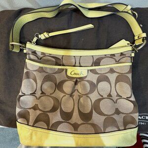 Authentic Coach M1280-F19727 Crossbody Purse - Signature Canvas & Chartreuse